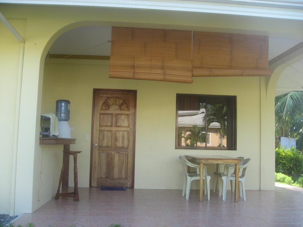 Bohol Sunside Resort Panglao Bilik gambar